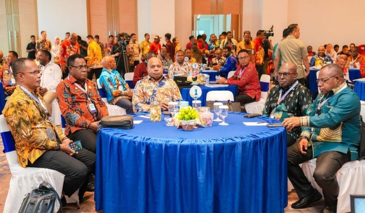 Gebrakan Gubernur Fakhiri! Bank Papua Siap Tancap Gas Kredit Produktif dan Digitalisasi